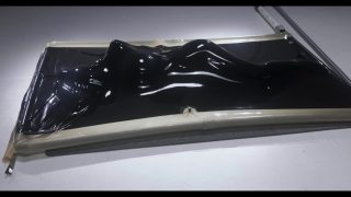 needy slut tries multiple positions in latex vacbed